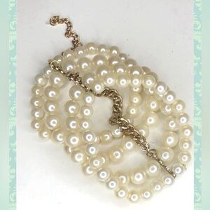 Elegant Pearl and Gold BRACELET
